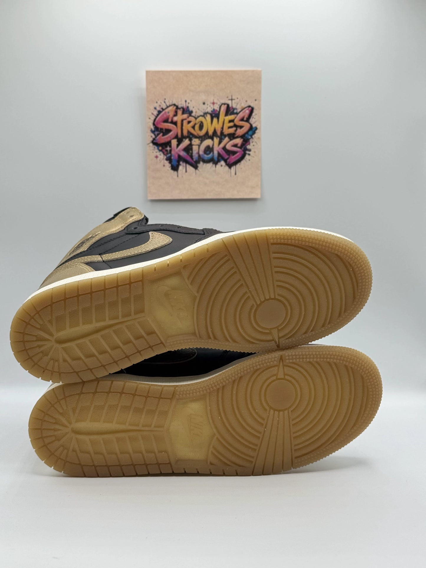 Jordan 1 “Black Metallic Gold” GS