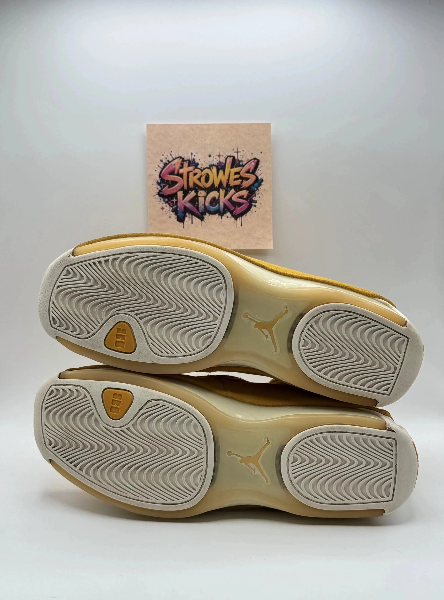 Jordan 18 Retro “Yellow Suede” Strowes Kicks