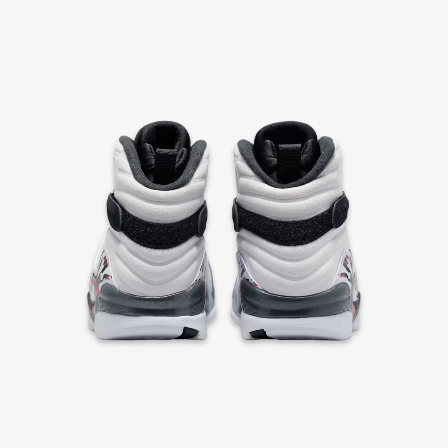 Jordan 8 Bugs Bunny