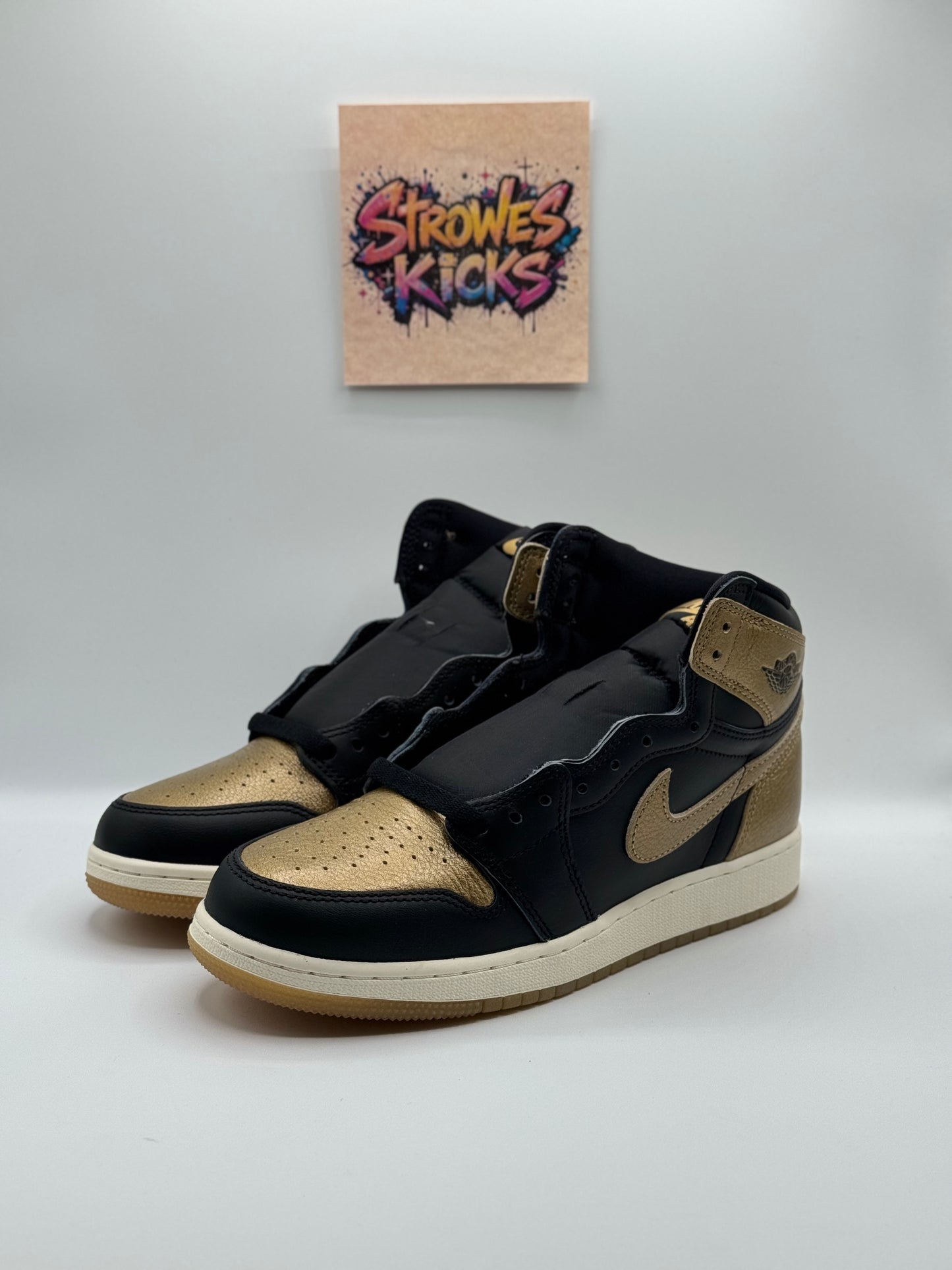 Jordan 1 “Black Metallic Gold” GS