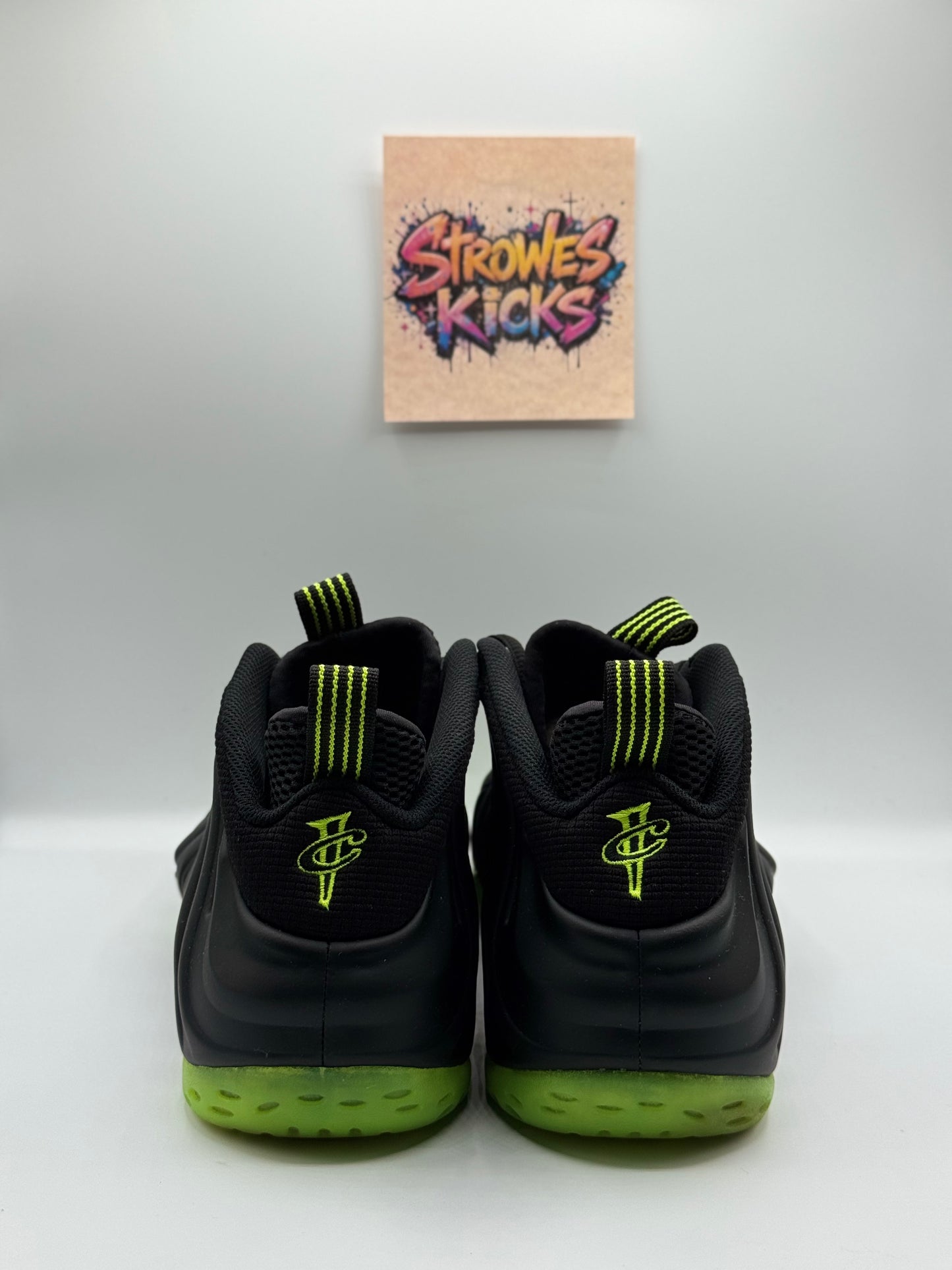 Nike Foamposite One “Black Volt”