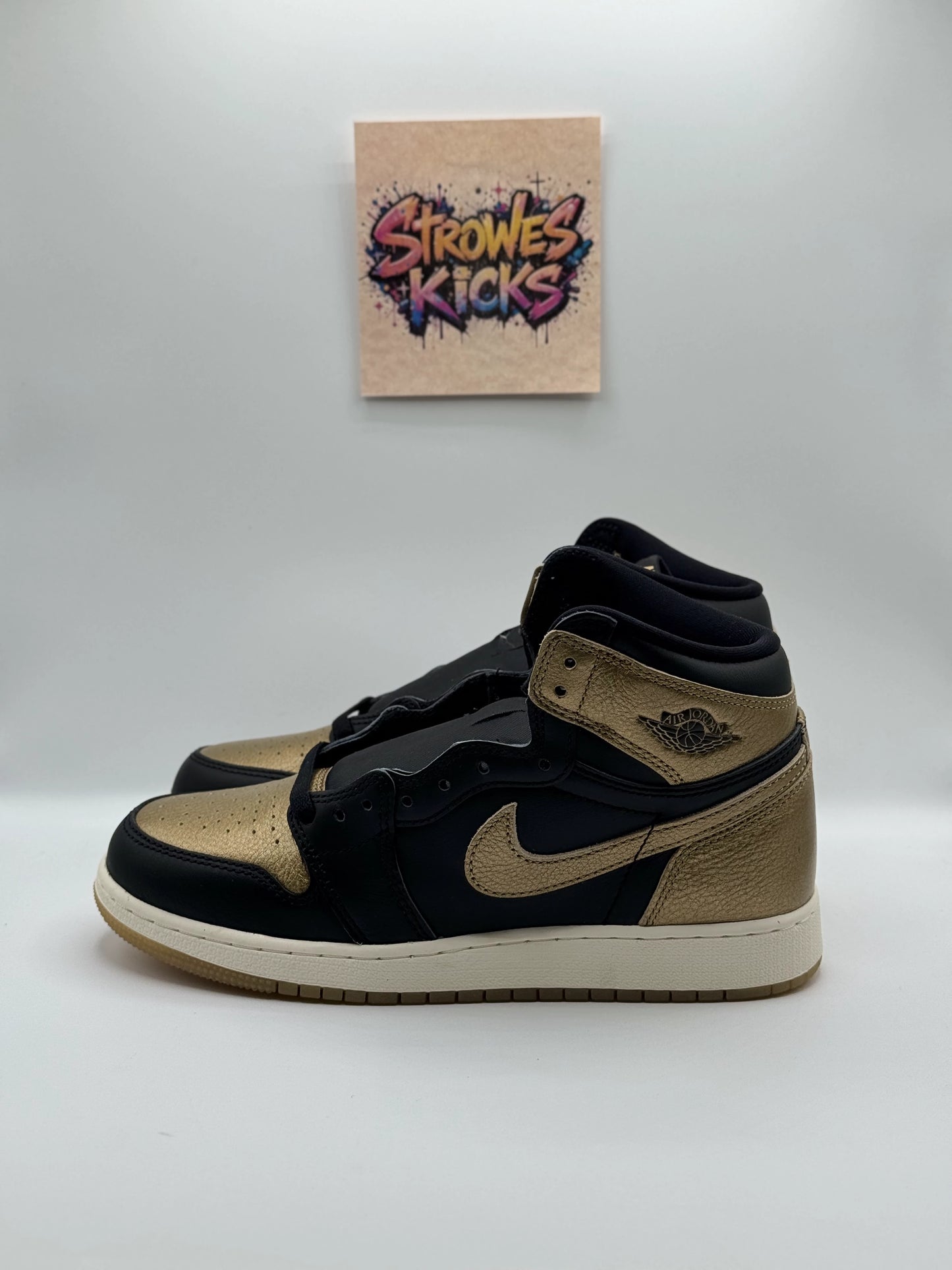 Jordan 1 “Black Metallic Gold” GS