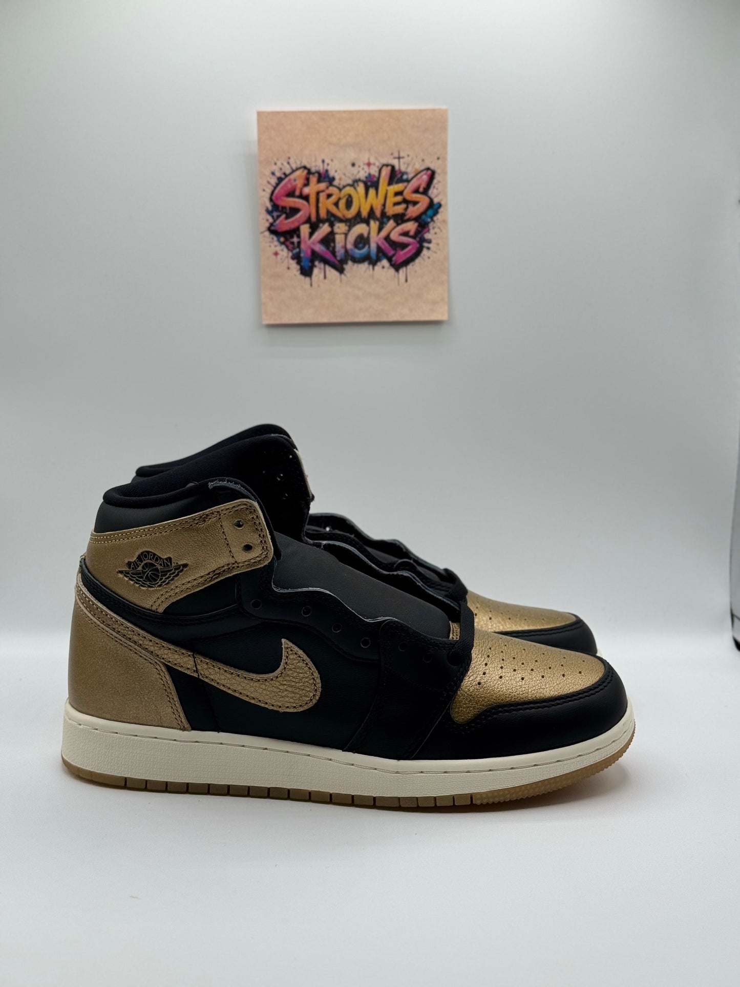 Jordan 1 “Black Metallic Gold” GS