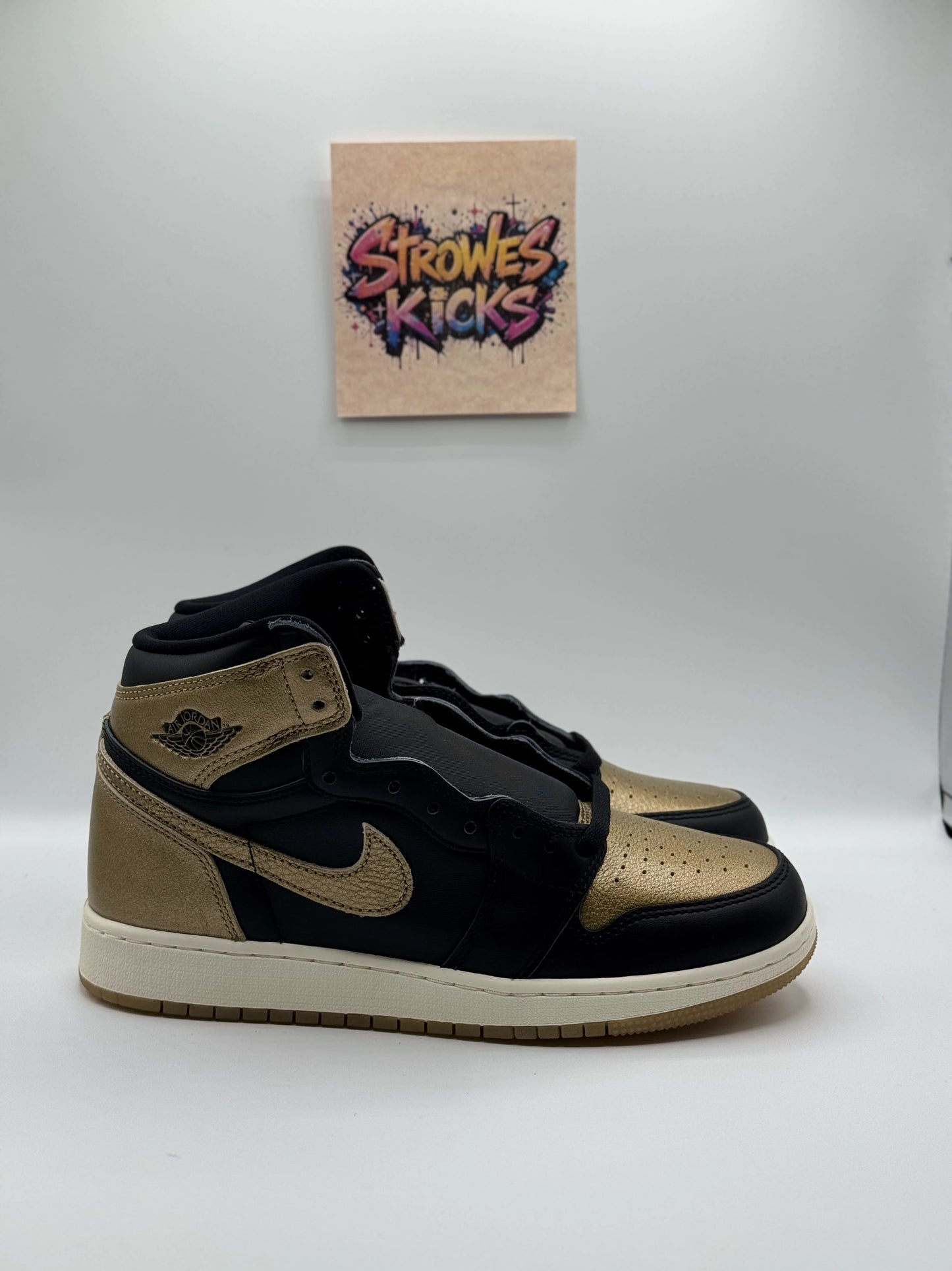 Jordan 1 “Black Metallic Gold” GS