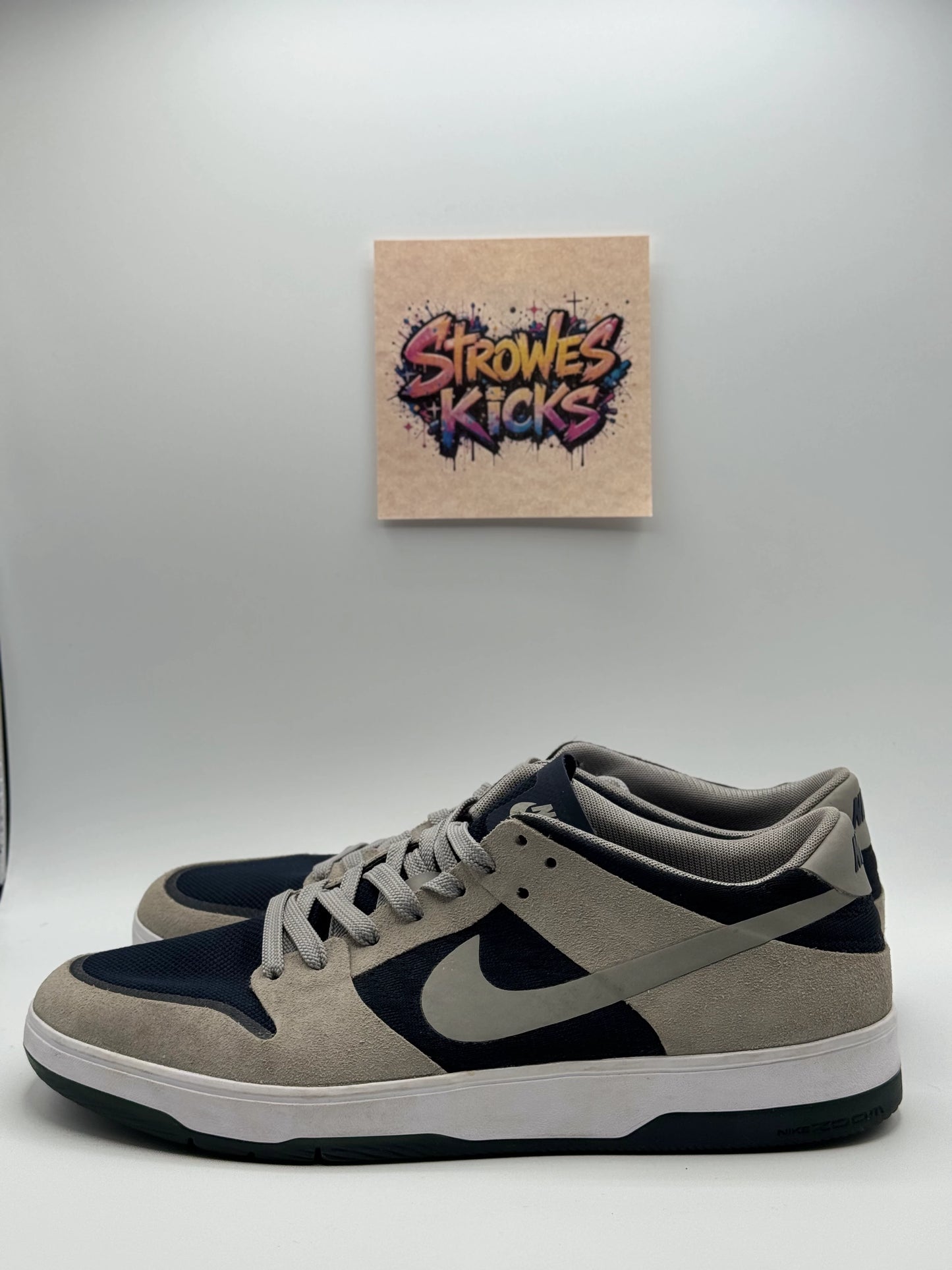 Nike SB Dunk Low Elite “Grey Obsidian” Sample