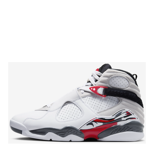 Jordan 8 Bugs Bunny Strowes Kicks